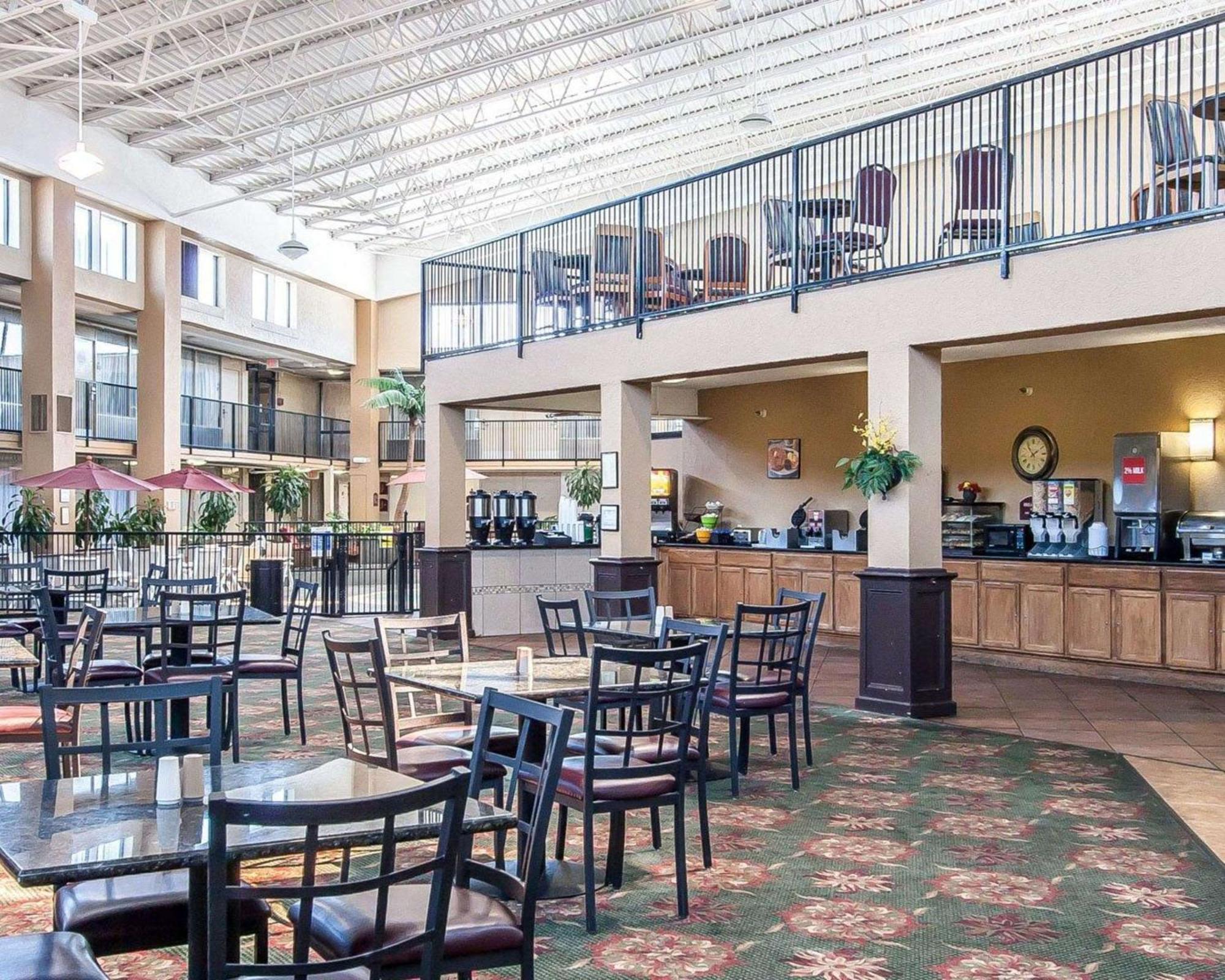 Clarion Inn Murfreesboro Exterior photo